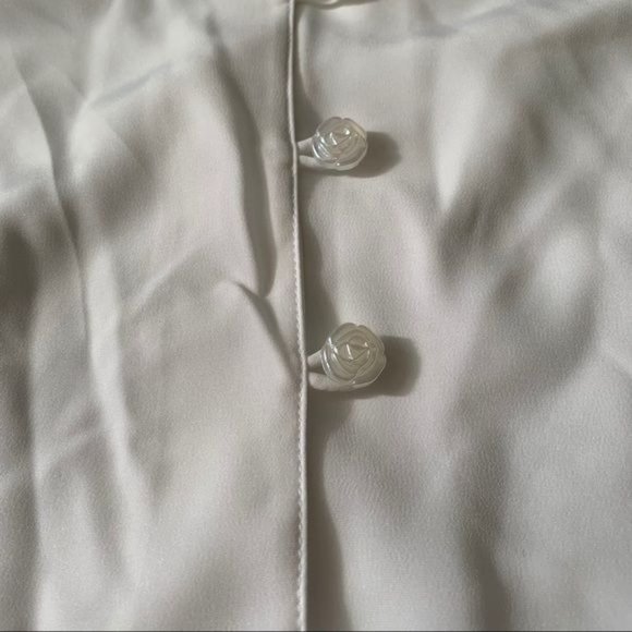 Vintage Kathy Che Petite Floral Embroidered Top - Picture 4 of 9